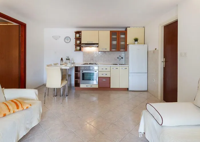 Appartement M & B Poljana (Ugljan)