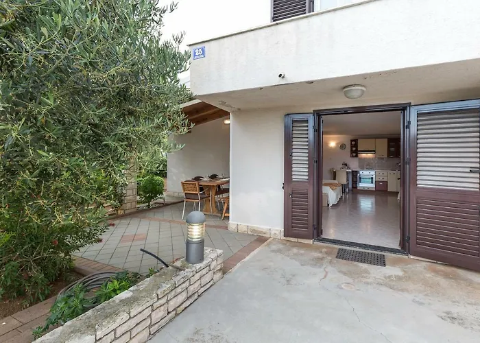 M & B Διαμέρισμα